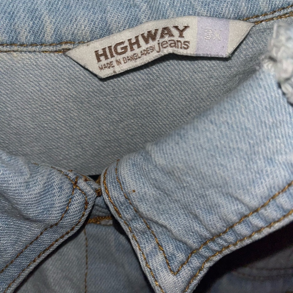 Light Blue Denim Jacket - Picture 2 of 4